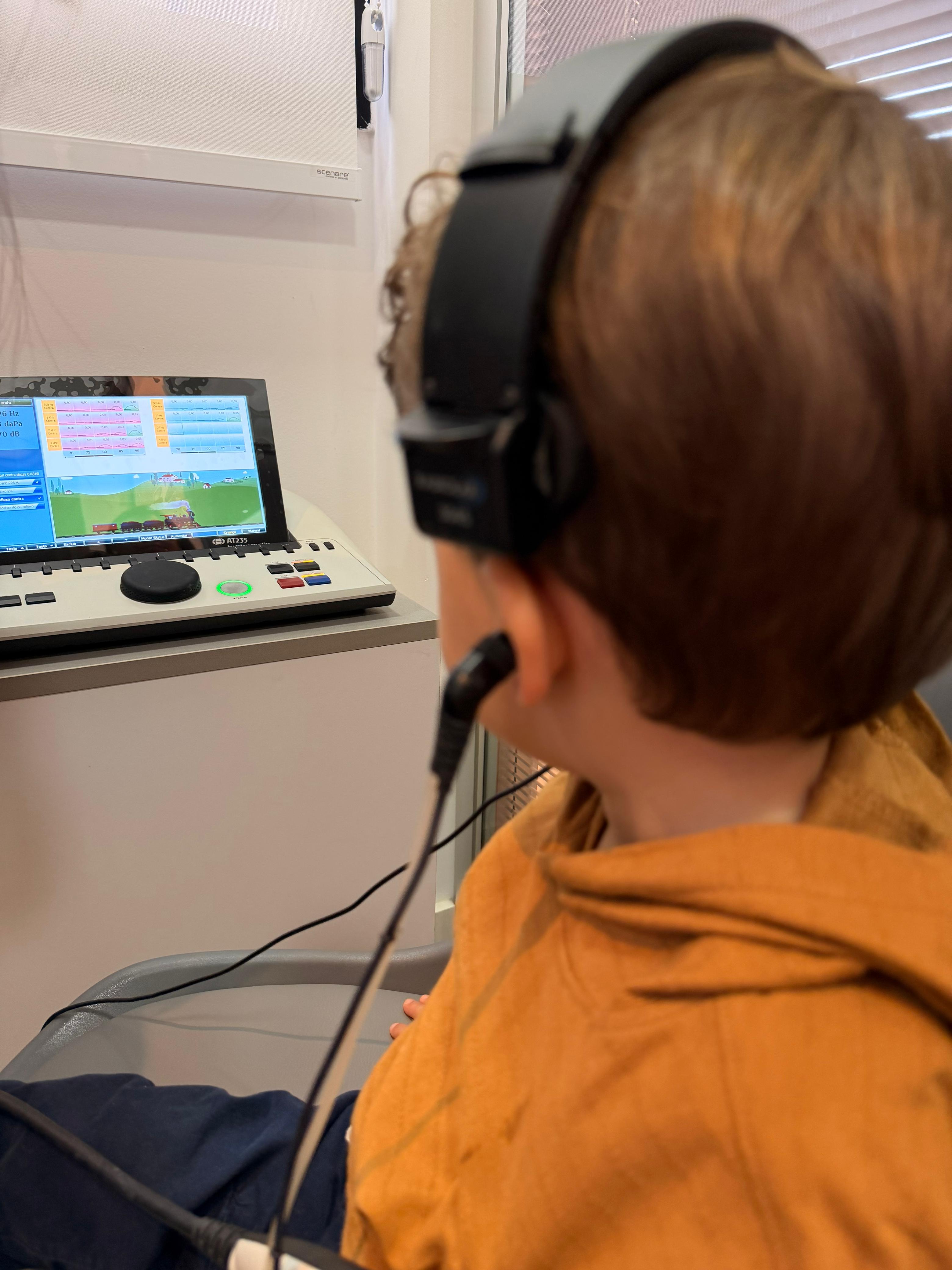 Audiometria condicionada lúdica - exame auditivo infantil no Centro Paulista de Audiometria